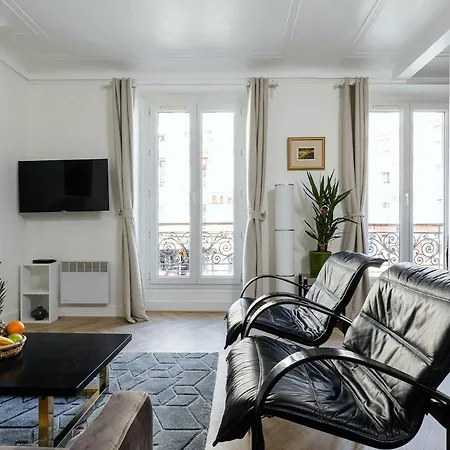 Serenty - Jardin Du Luxembourg & Pantheon