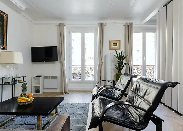 Serenty - Jardin Du Luxembourg & Pantheon